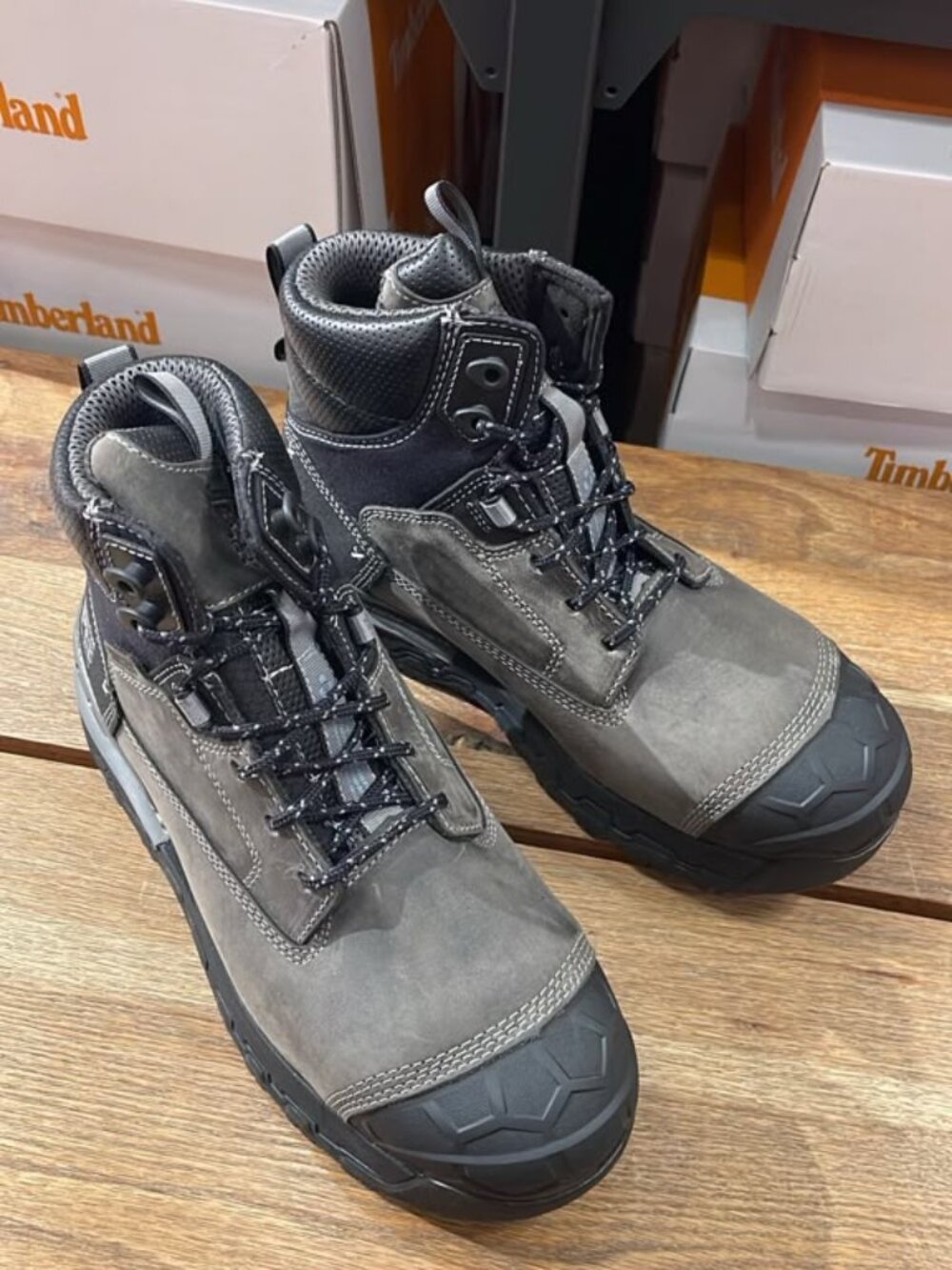 TIMBERLAND PRO BOONDOCK ULTRALIGHT 6'' COMPOSITE SAFETY TOE WATERPROOF A63FY-A4F